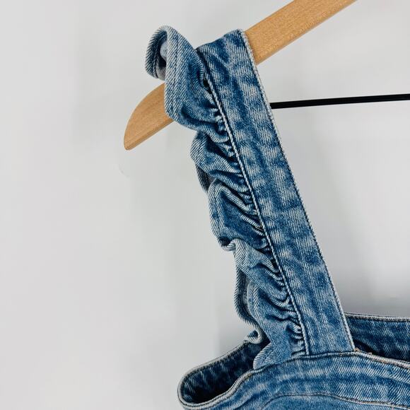 Blank NYC Denim Overalls Women’s Size 29 Blue Wide Leg Cropped Jumpsuit Raw Hem - Picture 9 of 11